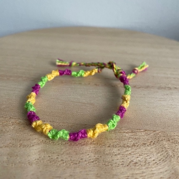 Handmade Jewelry - 10/$25 Penelope Woven Bracelet